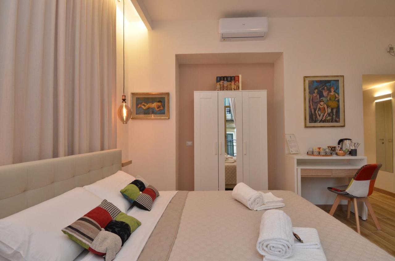 B&B Casazeni Napoli Eksteriør billede