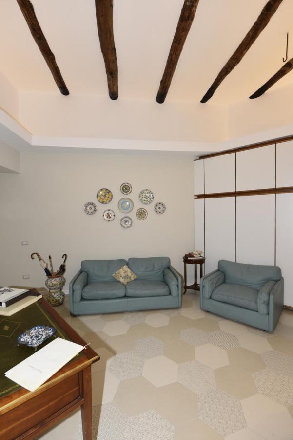 B&B Casazeni Napoli Eksteriør billede