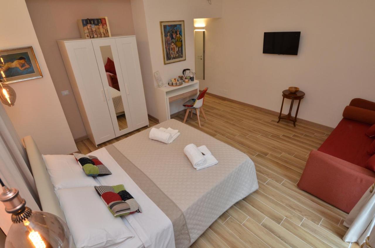 B&B Casazeni Napoli Eksteriør billede