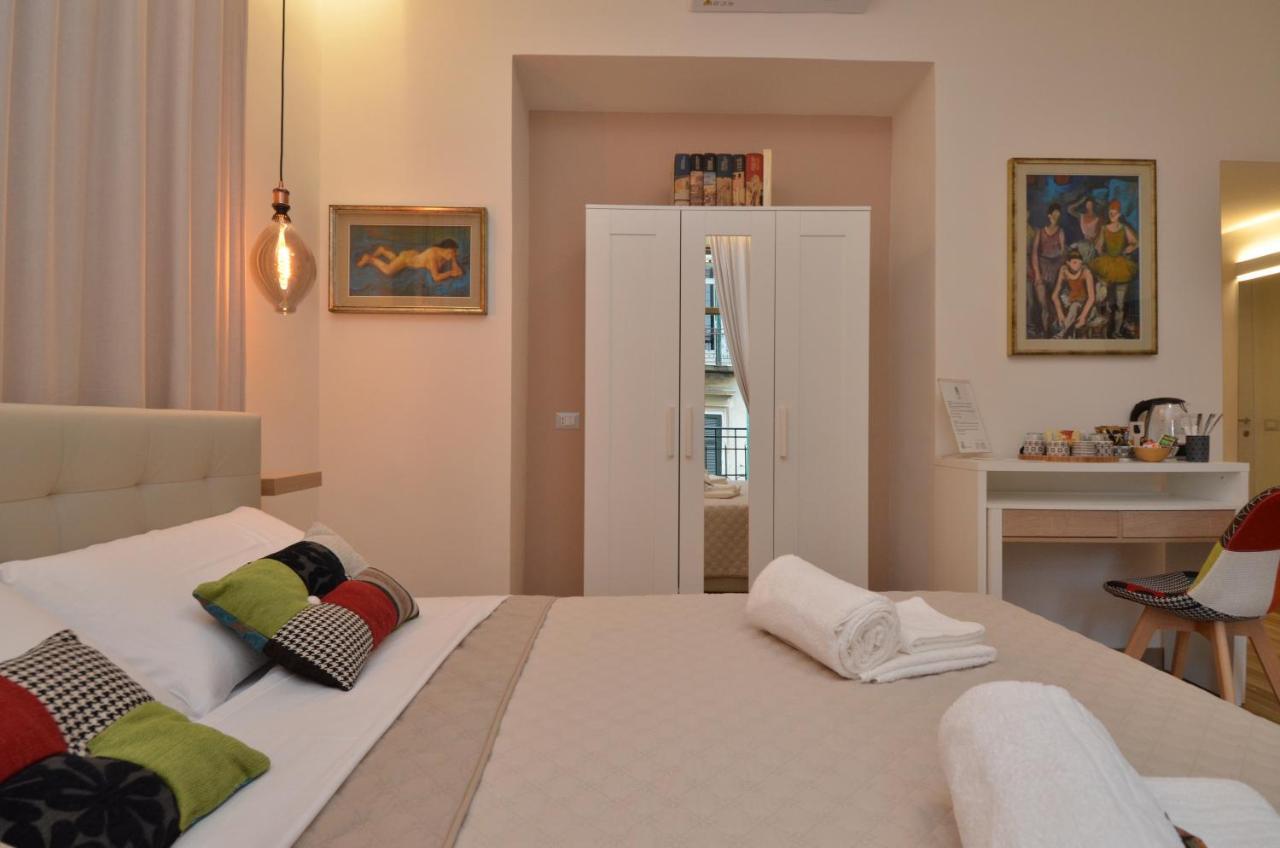 B&B Casazeni Napoli Eksteriør billede